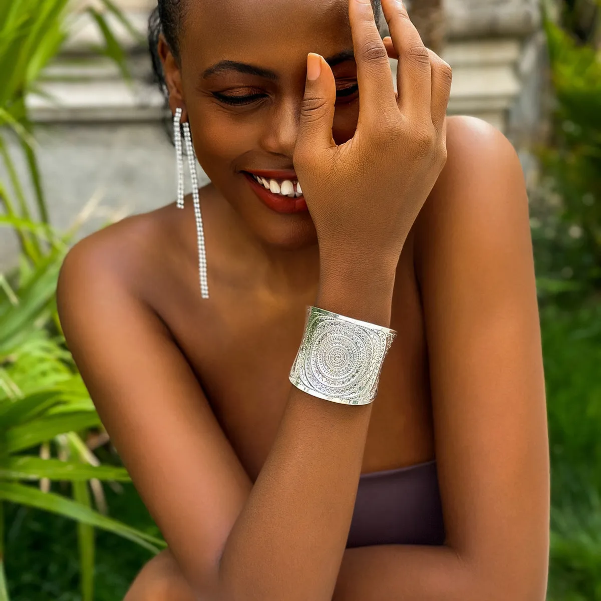 Diverse African-Inspired Bracelet Collection from Planderful