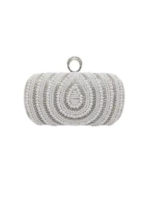 Holding Pearl Dinner Handbag Bag