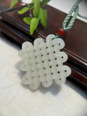 Nephrite Endless Knot Pendant (P135)