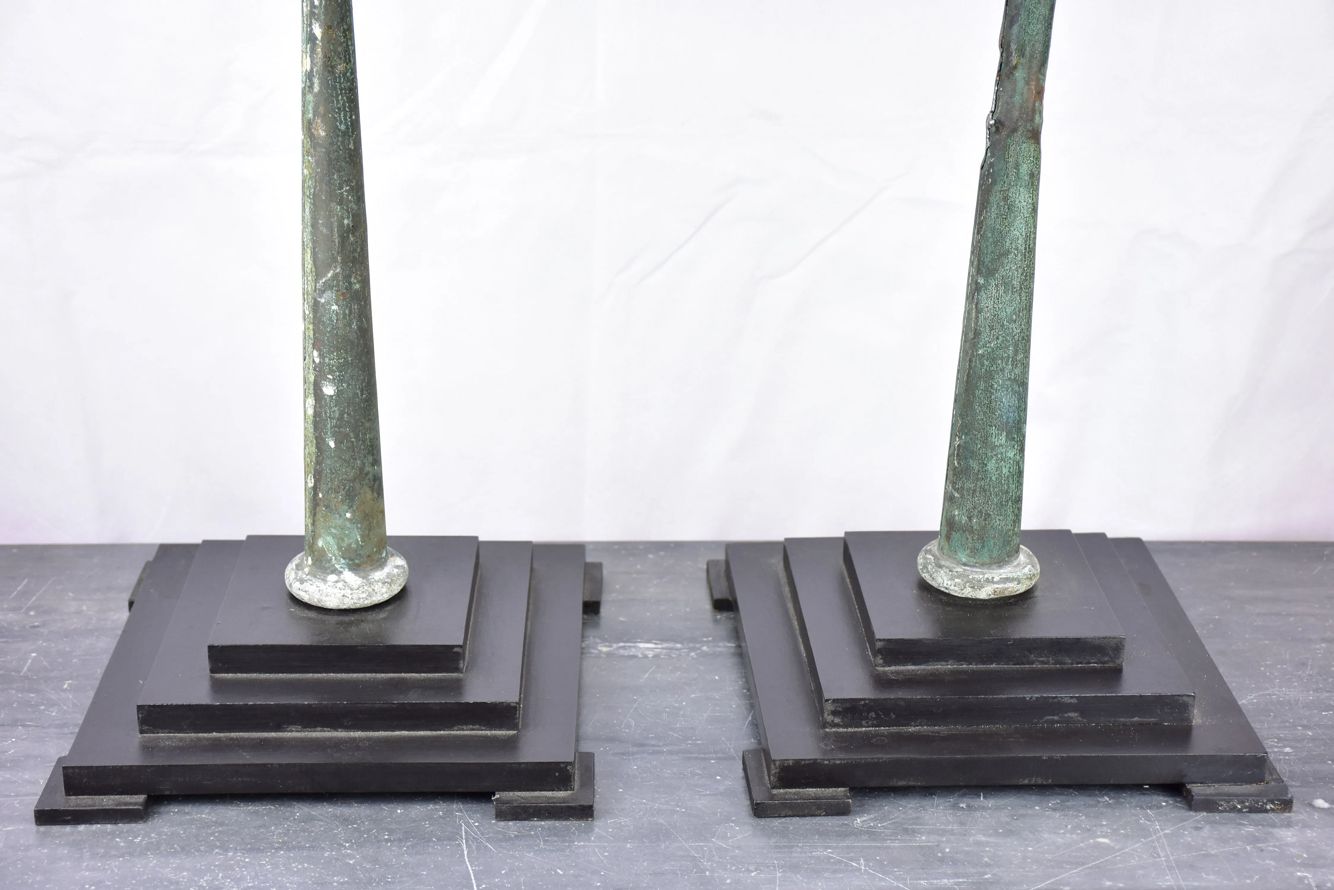 Pair of 19th century sputnik lightning rods mounted on square bases