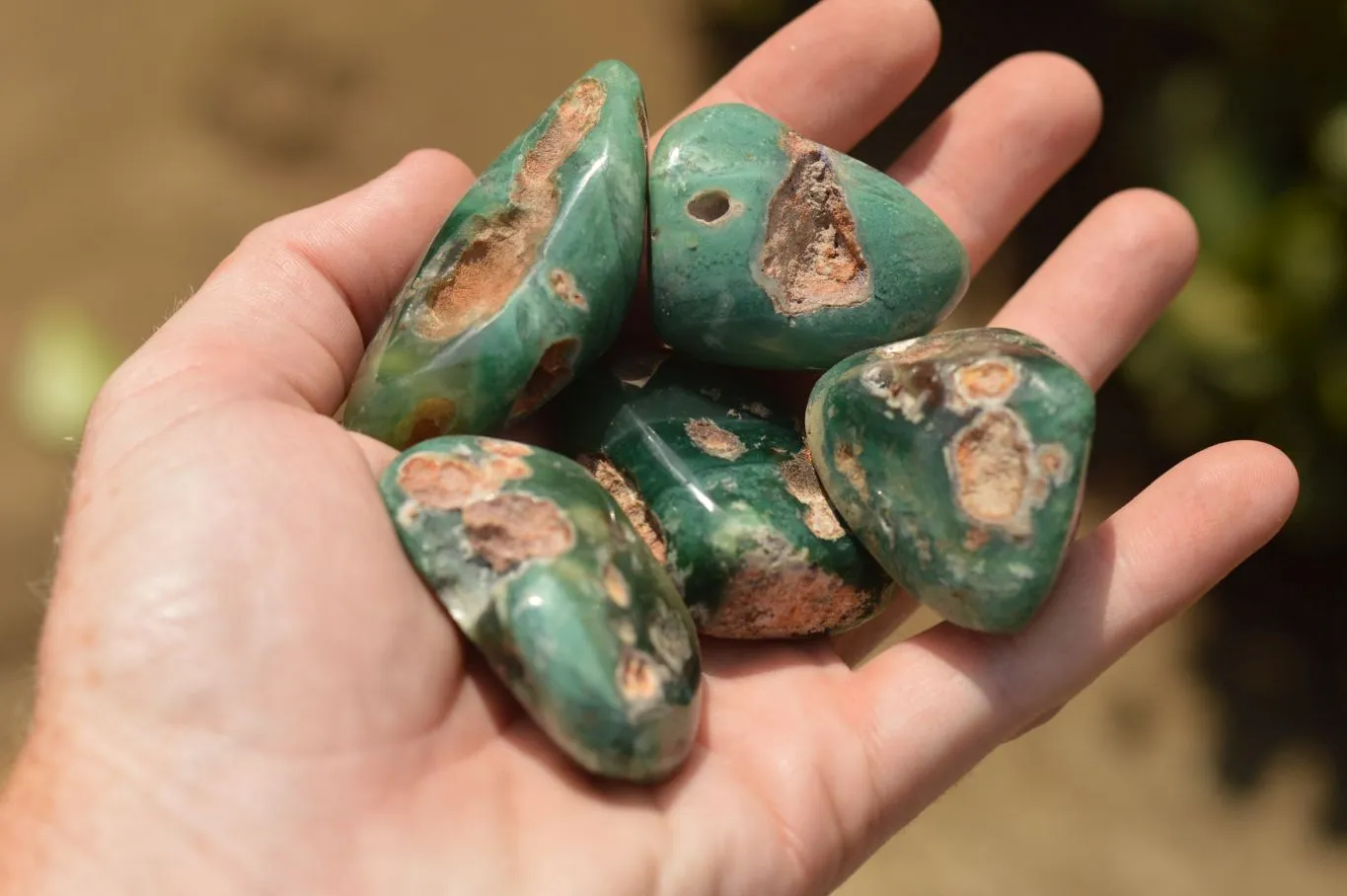 Polished Emerald Mtorolite Galet-Palm Stones x 20 From Mutorashanga, Zimbabwe