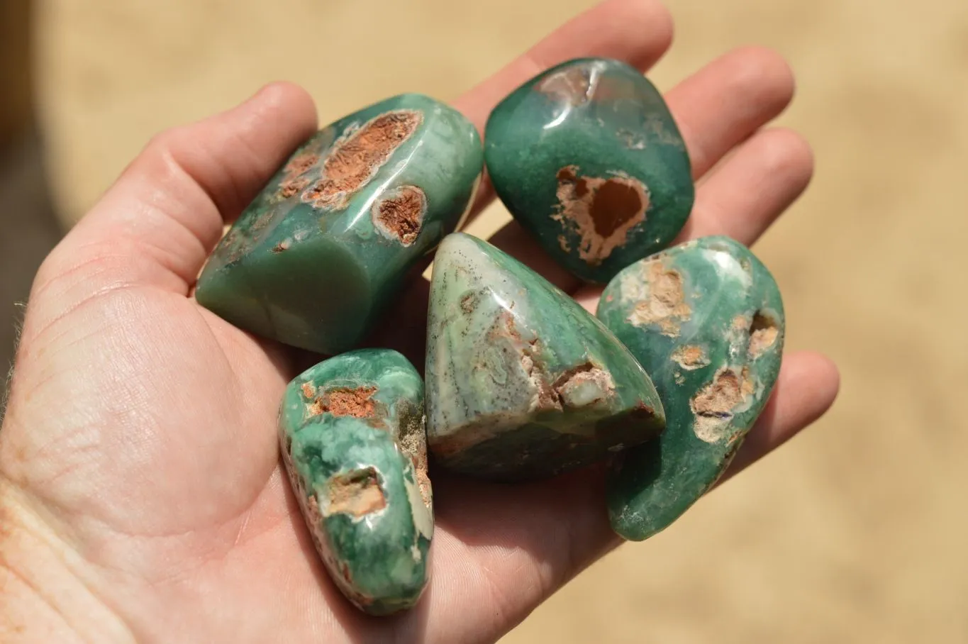 Polished Emerald Mtorolite Galet-Palm Stones x 20 From Mutorashanga, Zimbabwe