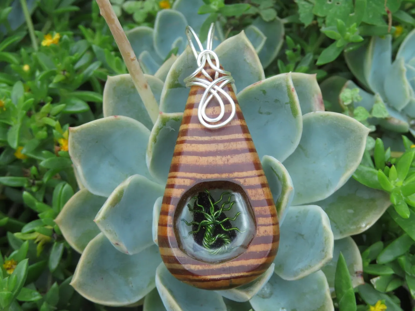 Polished Zebra Wood Pendant With Purpurite Centre & Tree Of Life - sold per piece From South Africa