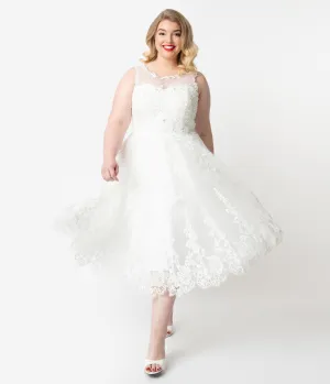 Unique Vintage Plus Size 1950s Ivory Lace & Tulle Riviera Bridal Dress