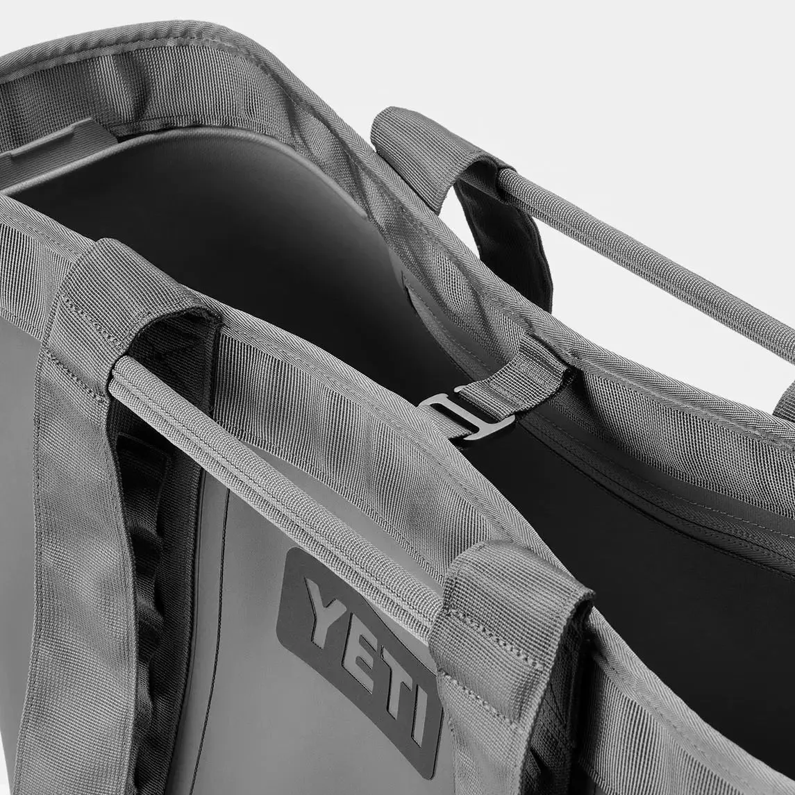 YETI Camino Carryall 50