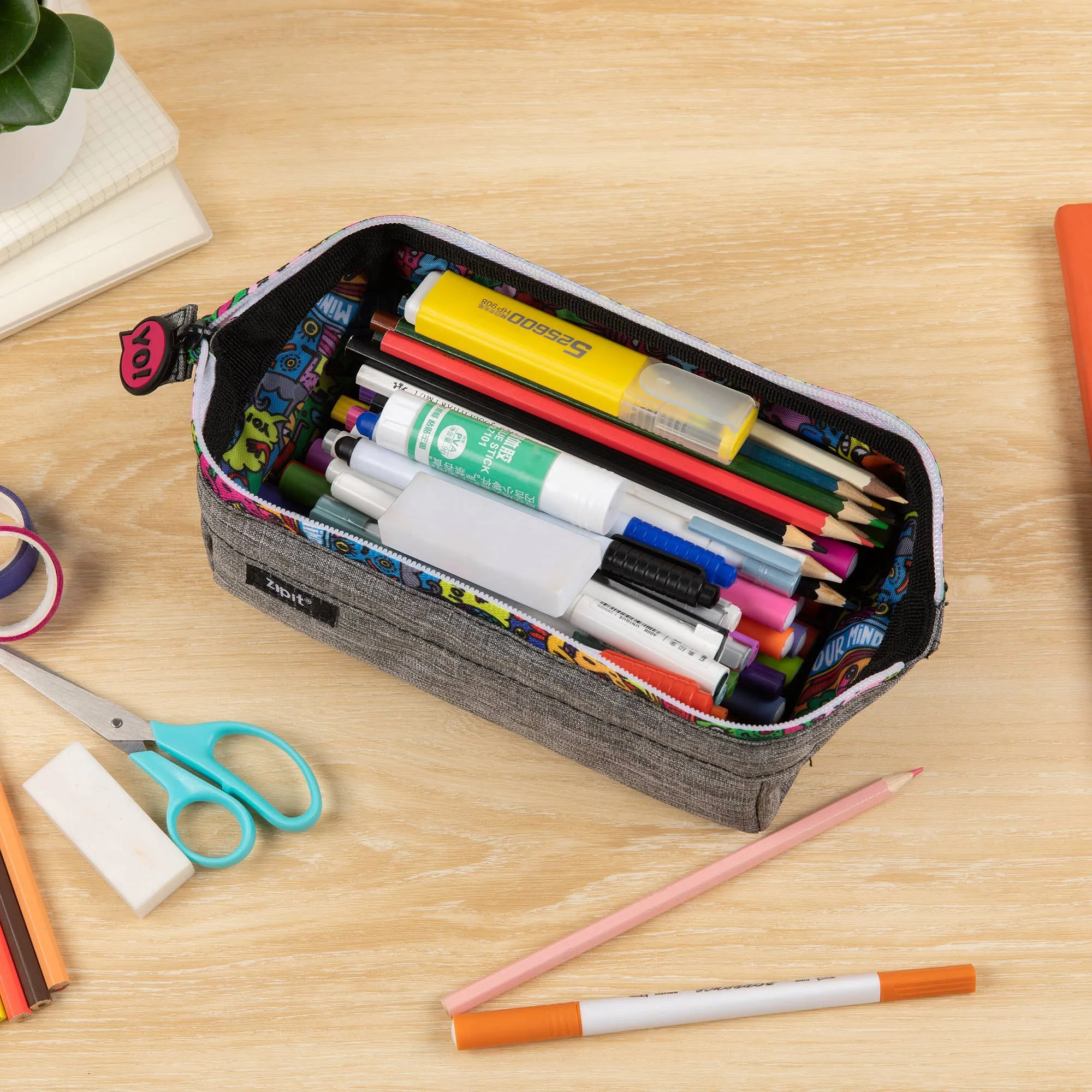 ZIPIT Lenny Pencil Case: Doodles